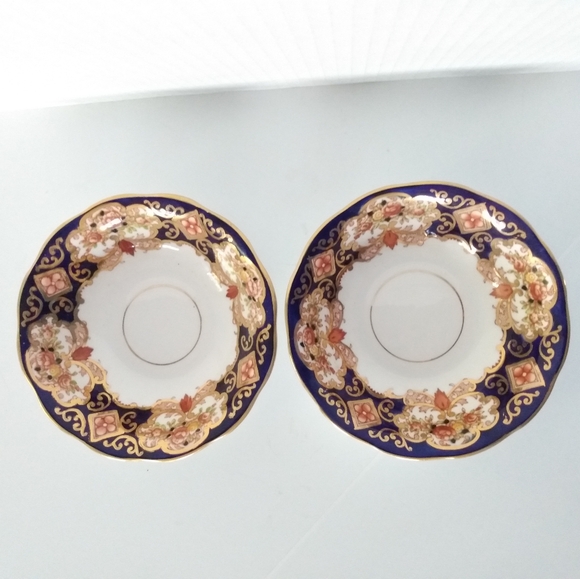 Royal Albert Heirloom Bowls 5.5 Inch - Picture 5 of 5